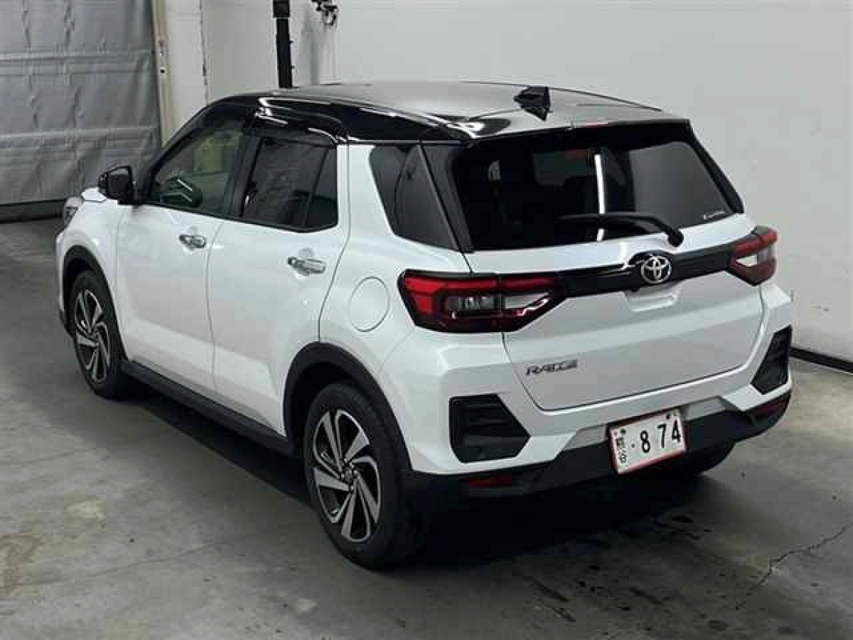 TOYOTA RAIZE