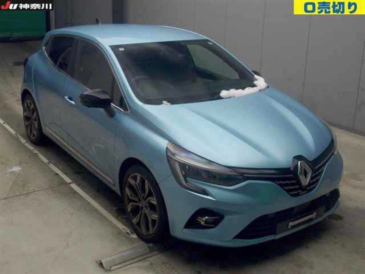 RENAULT LUTECIA BJAH5H 2021