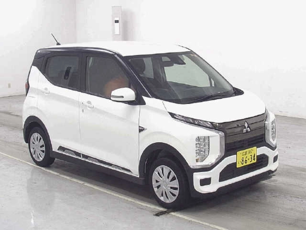 MITSUBISHI EK X EV