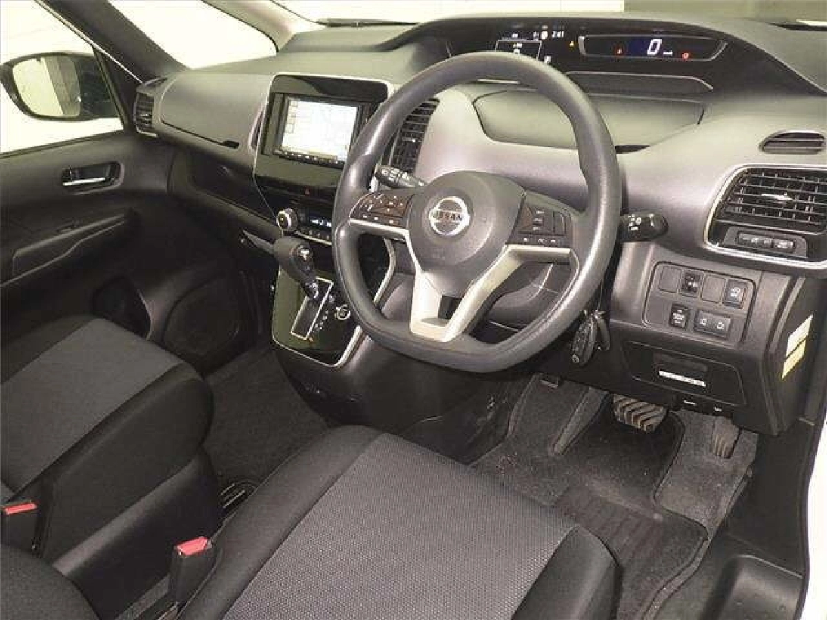 NISSAN SERENA GNC27 2019