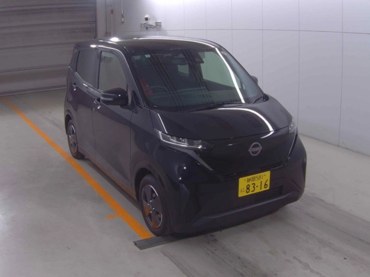 NISSAN SAKURA B6AW 2024