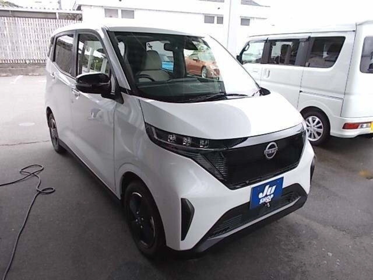 NISSAN SAKURA B6AW 2023
