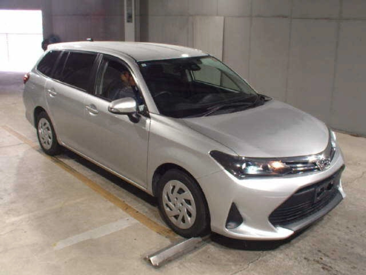 TOYOTA COROLLA FIELDER
