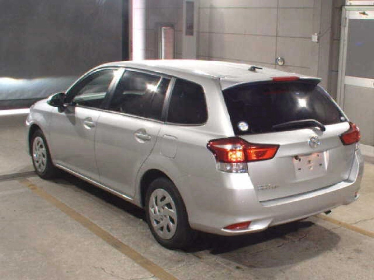 TOYOTA COROLLA FIELDER