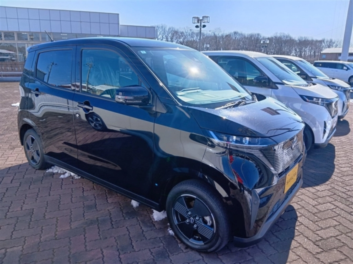 NISSAN SAKURA B6AW 2024