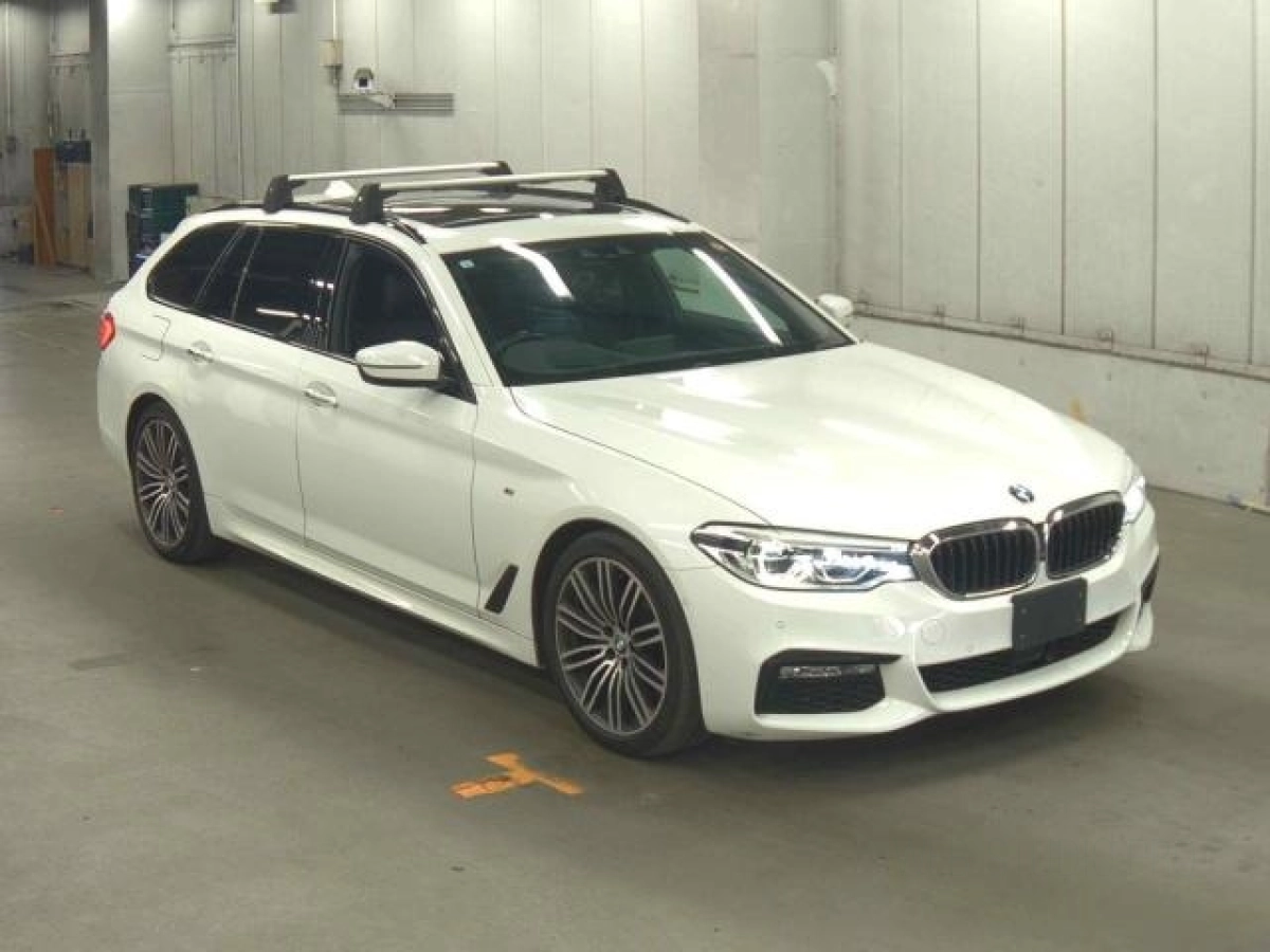 BMW 5 SERIES JL10 2021