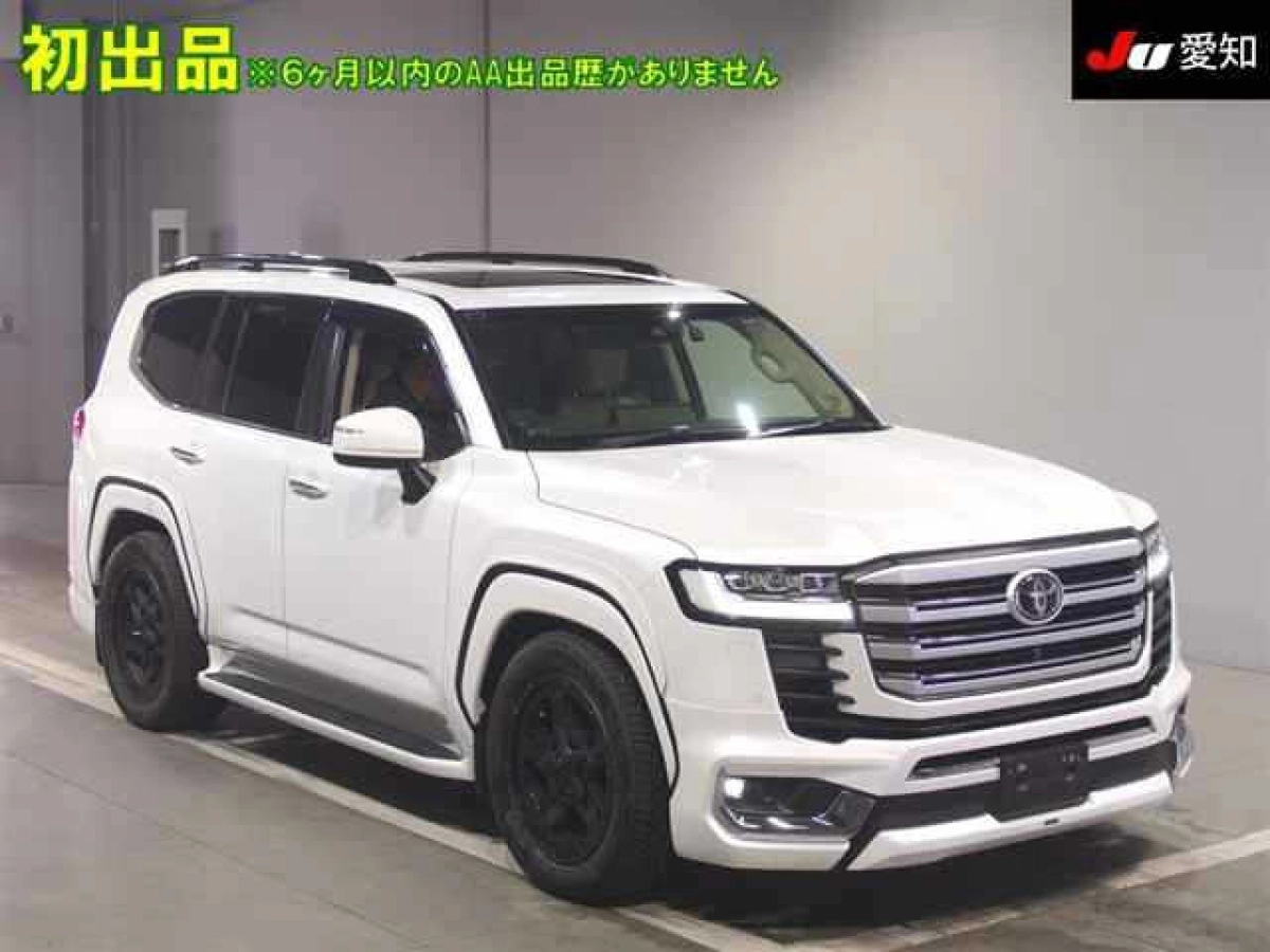 TOYOTA LAND CRUISER VJA300W 2022