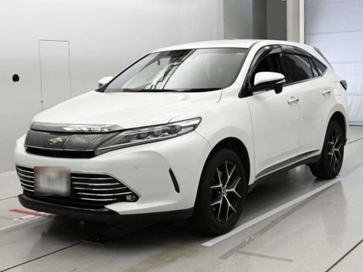 TOYOTA HARRIER ZSU60W 2020