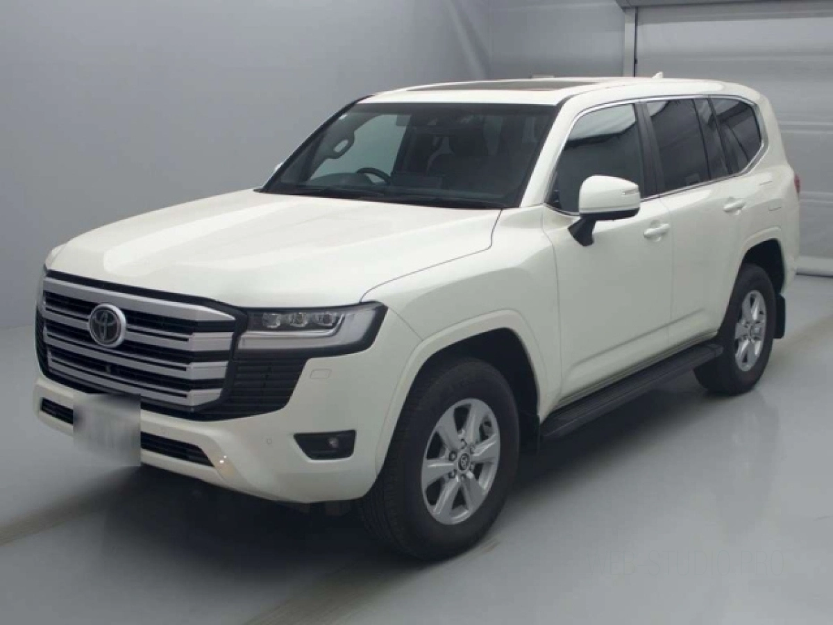 TOYOTA LAND CRUISER VJA300W 2024