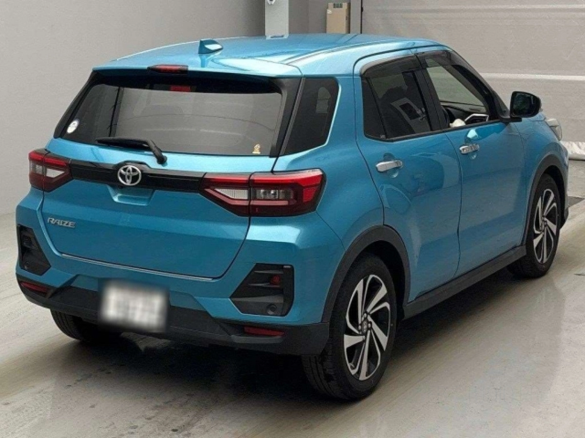 TOYOTA RAIZE