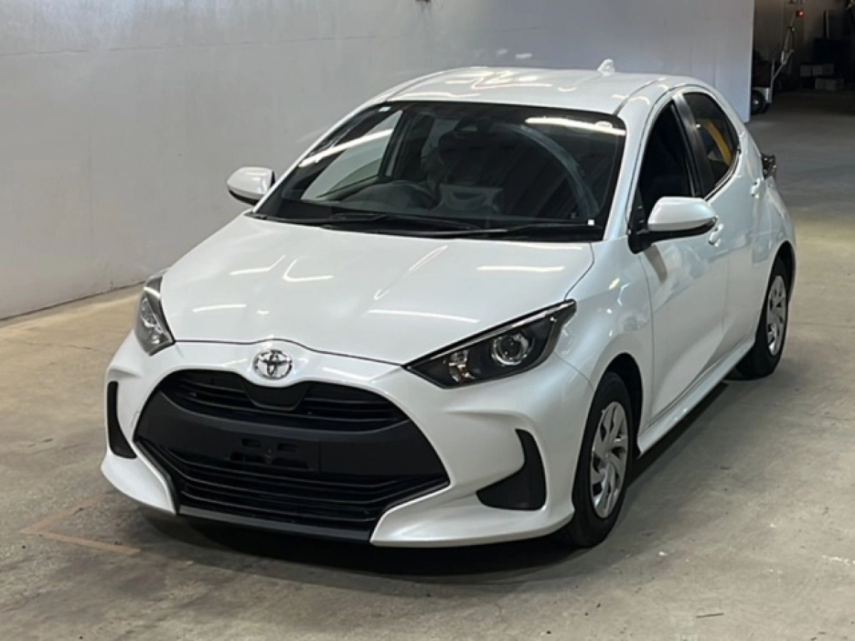 TOYOTA YARIS KSP210 2024