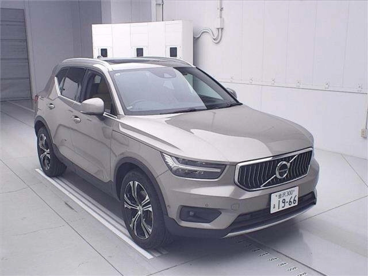 VOLVO XC40 XB420TXCM 2021