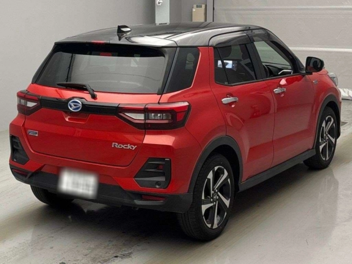 DAIHATSU ROCKY