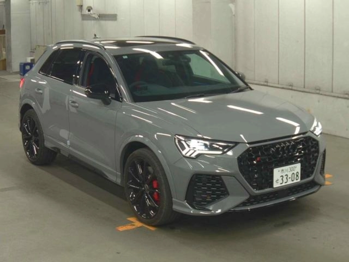AUDI RS Q3 F3DNWF 2024