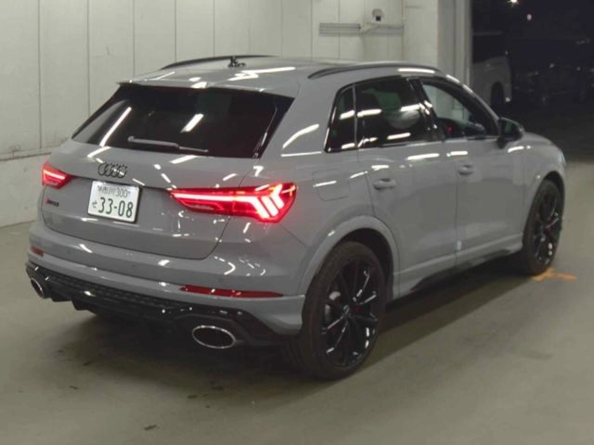 AUDI RS Q3