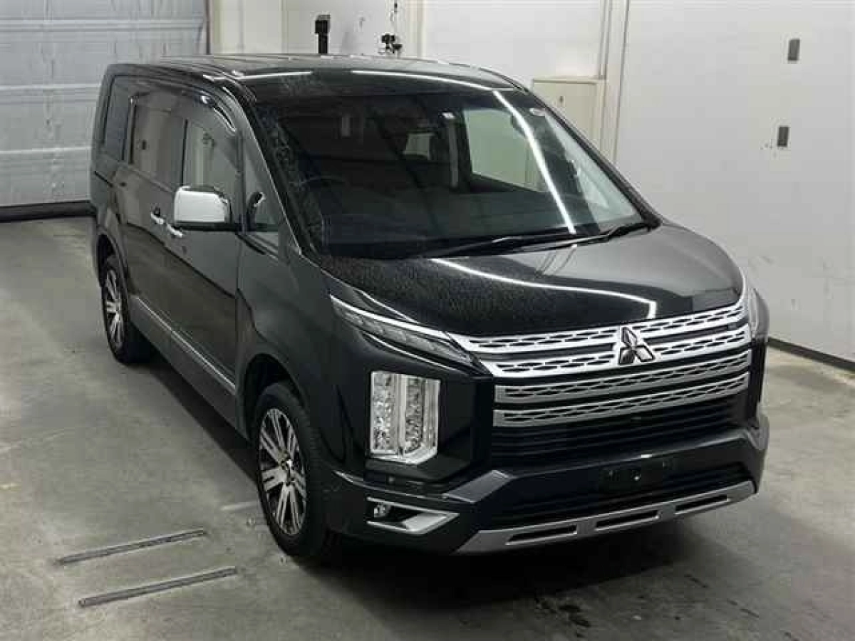 MITSUBISHI DELICA D5 CV1W 2023