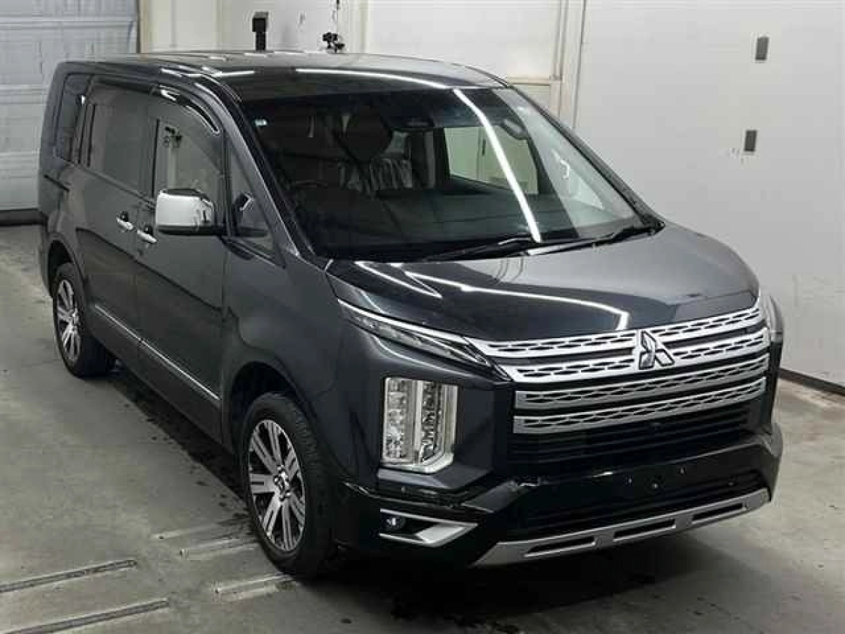 MITSUBISHI DELICA D5 CV1W 2022
