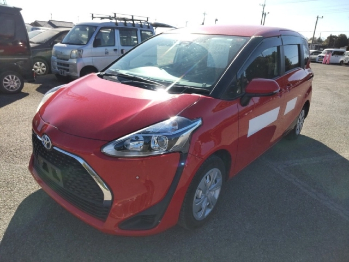 TOYOTA SIENTA NHP170G 2022