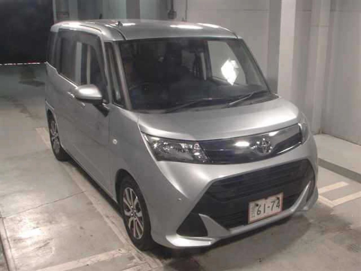 TOYOTA TANK M900A 2019