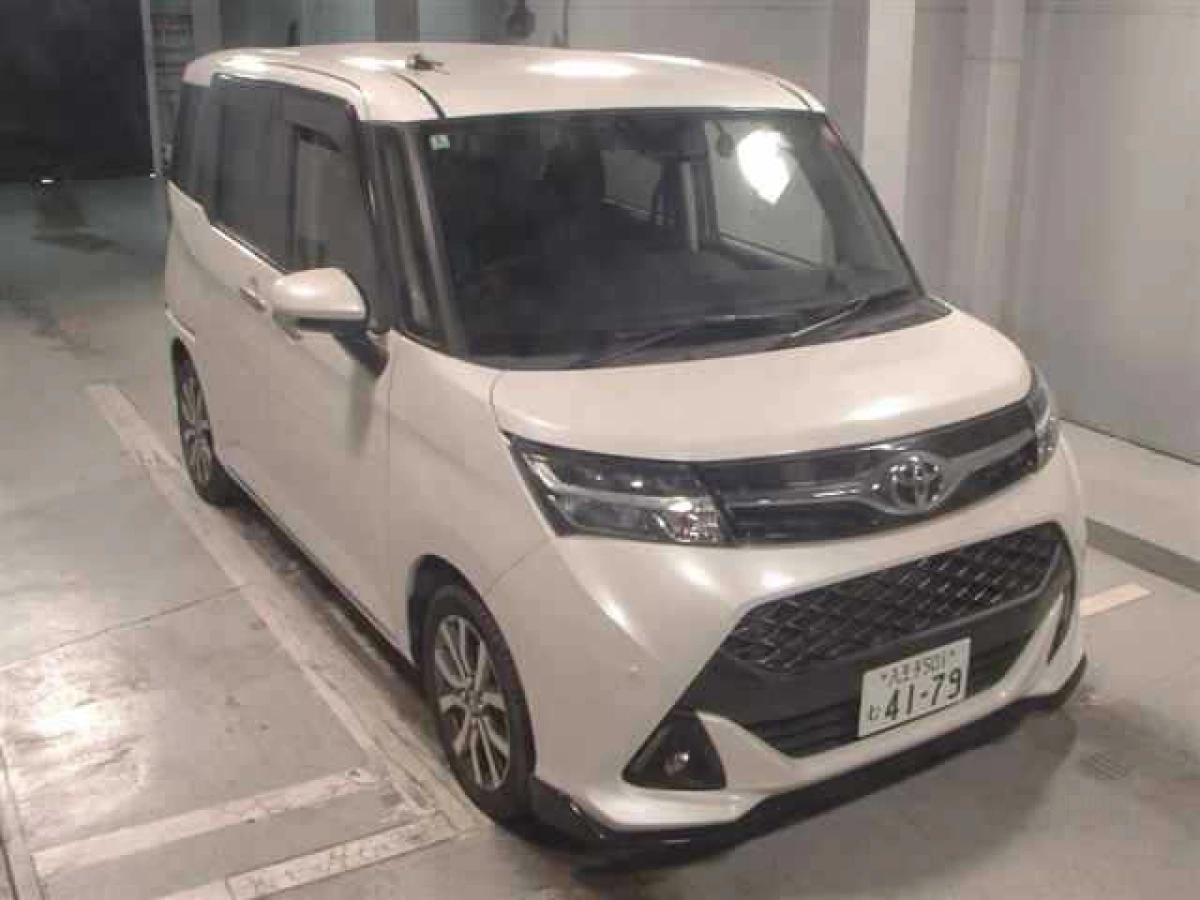 TOYOTA TANK M900A 2019