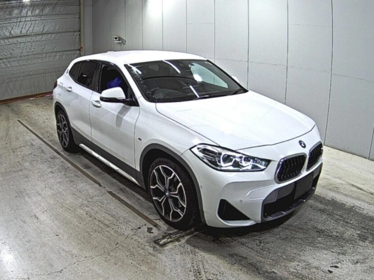 BMW X2 YH15 2021