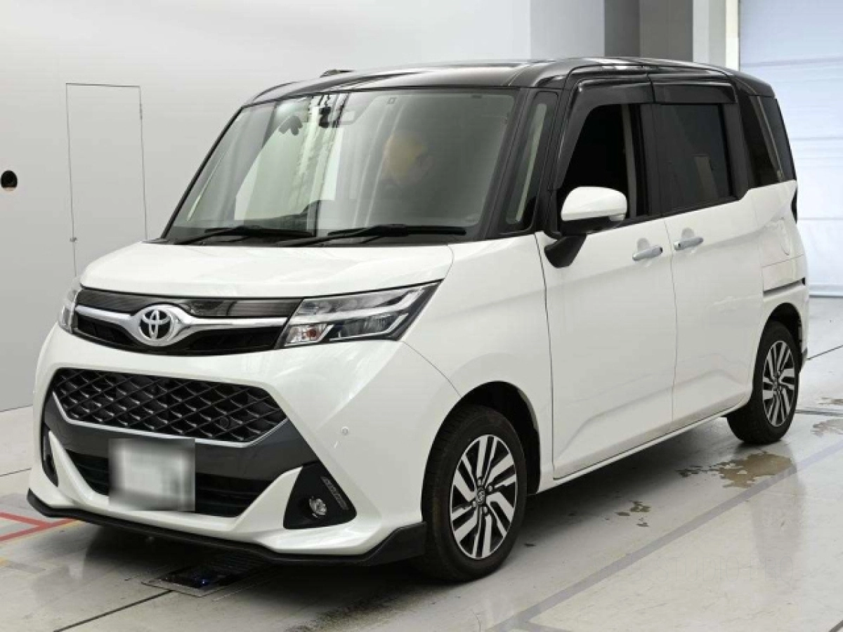 TOYOTA TANK M900A 2019