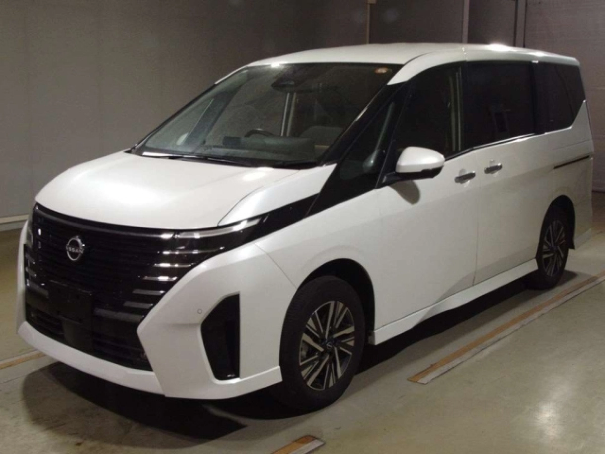 NISSAN SERENA FNC28 2023