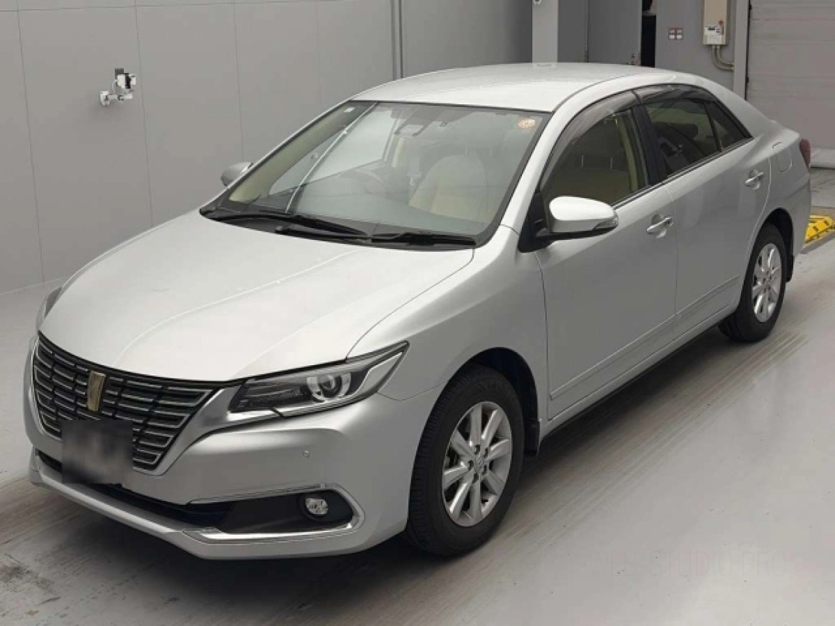 TOYOTA PREMIO ZRT265 2021