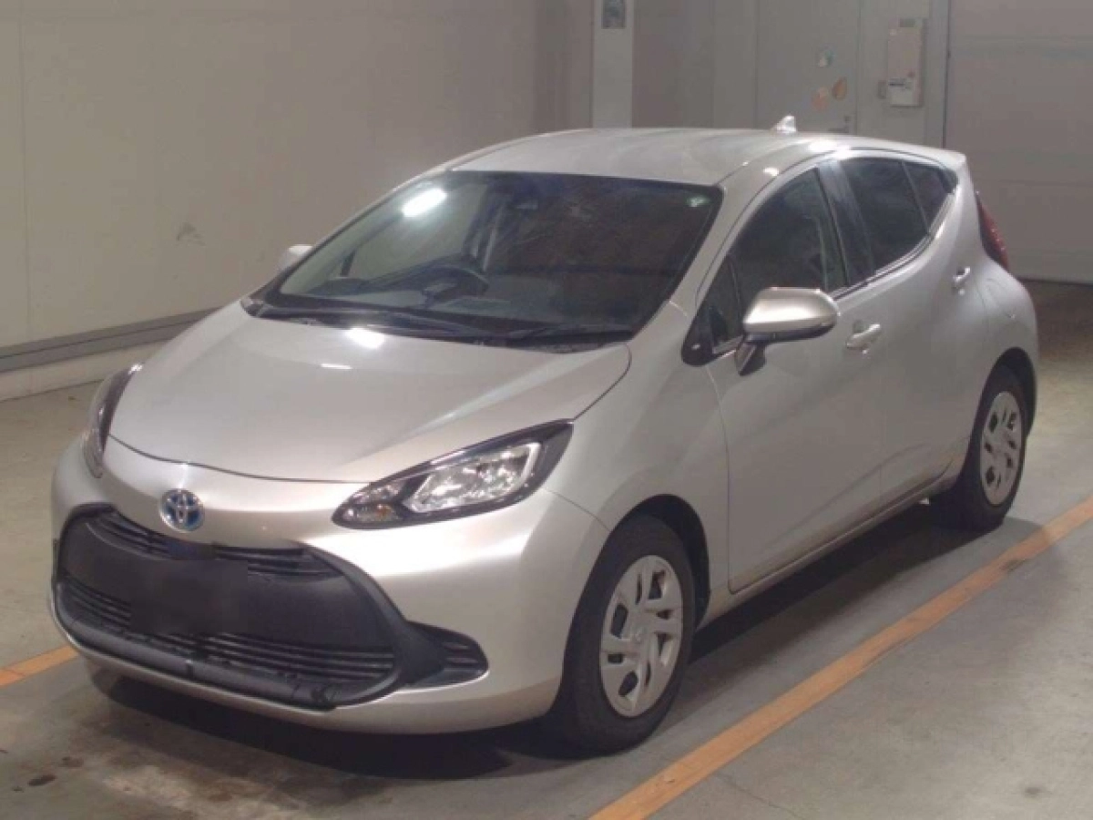 TOYOTA AQUA MXPK11 2022