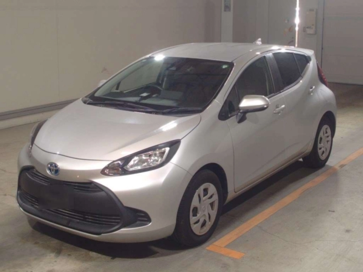 TOYOTA AQUA MXPK11 2022