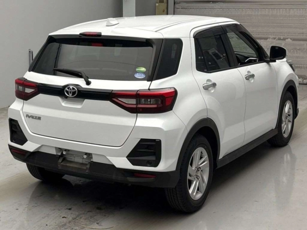 TOYOTA RAIZE