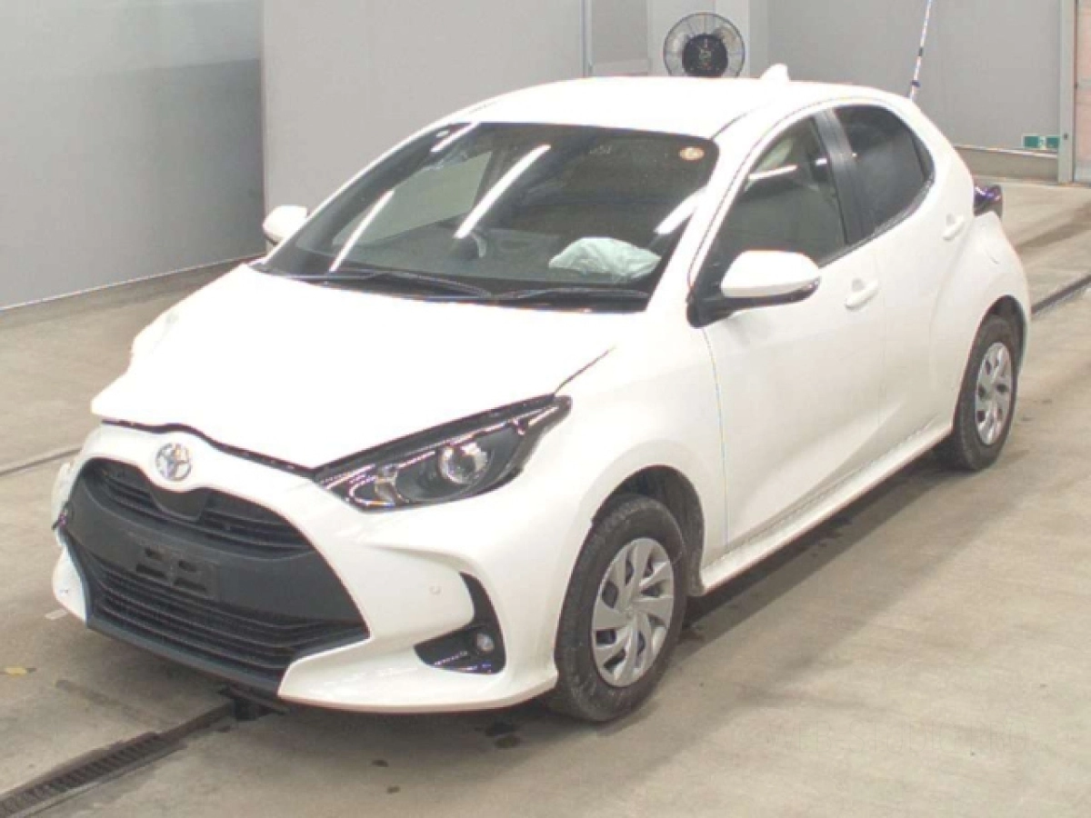 TOYOTA YARIS MXPA15 2020