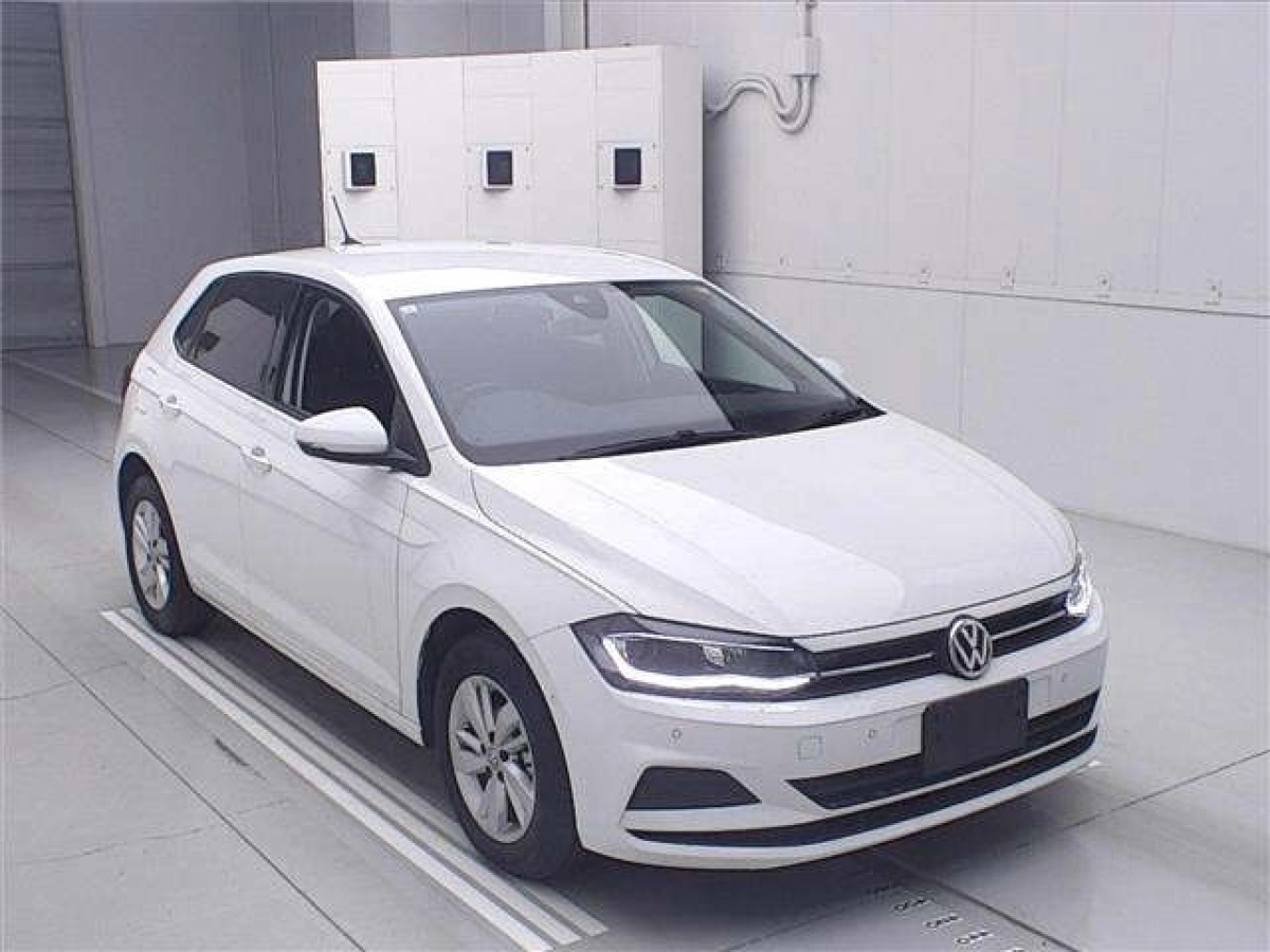 VOLKSWAGEN POLO AWCHZ 2020