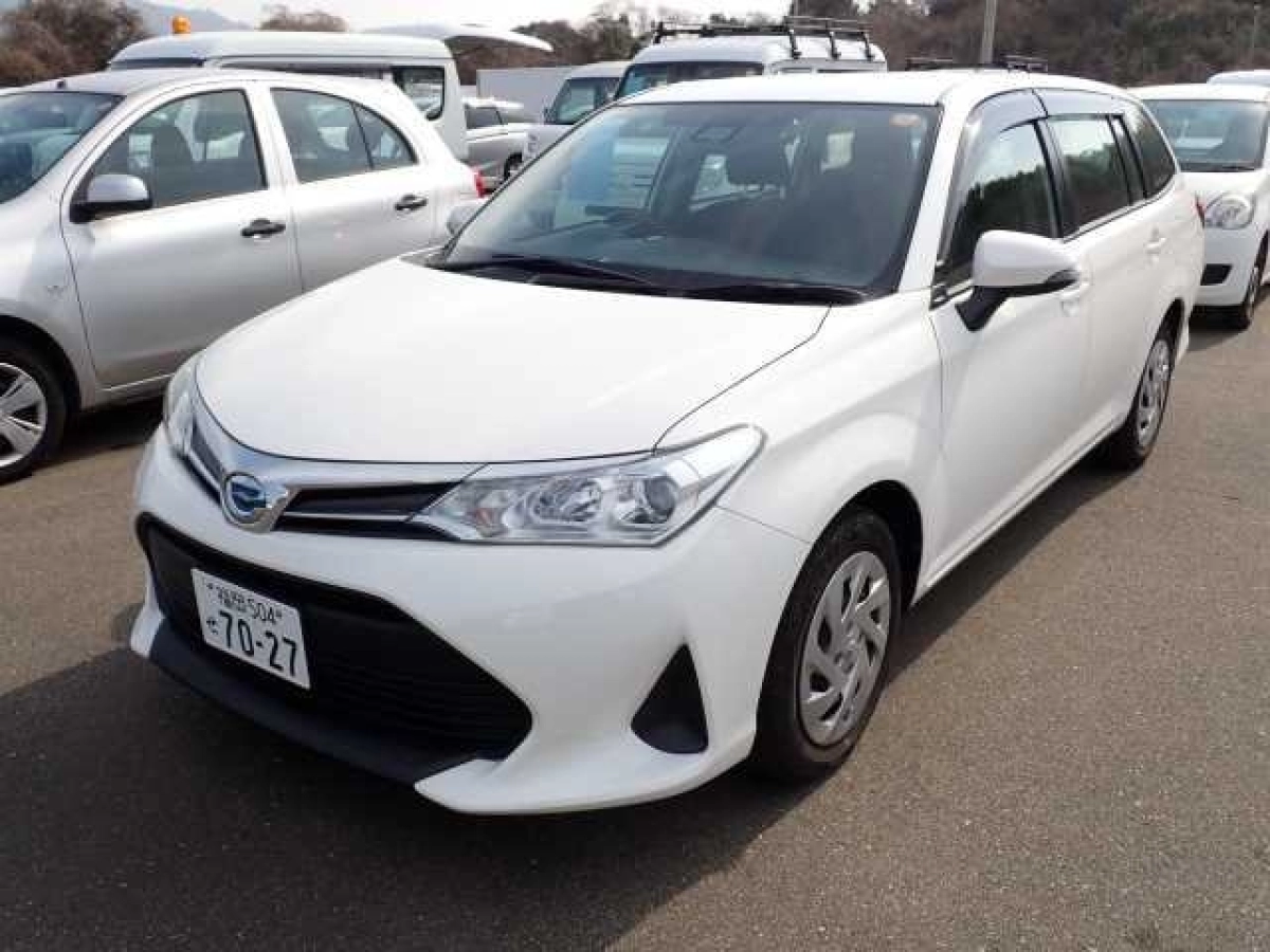 TOYOTA COROLLA FIELDER NKE165G 2021