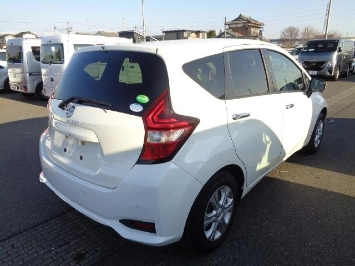NISSAN NOTE