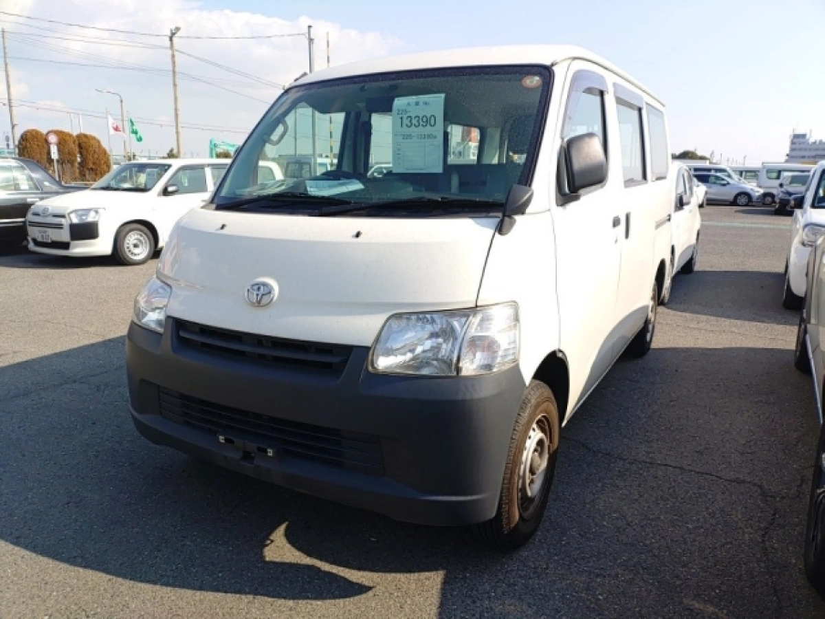 TOYOTA TOWN ACE VAN S402M 2020