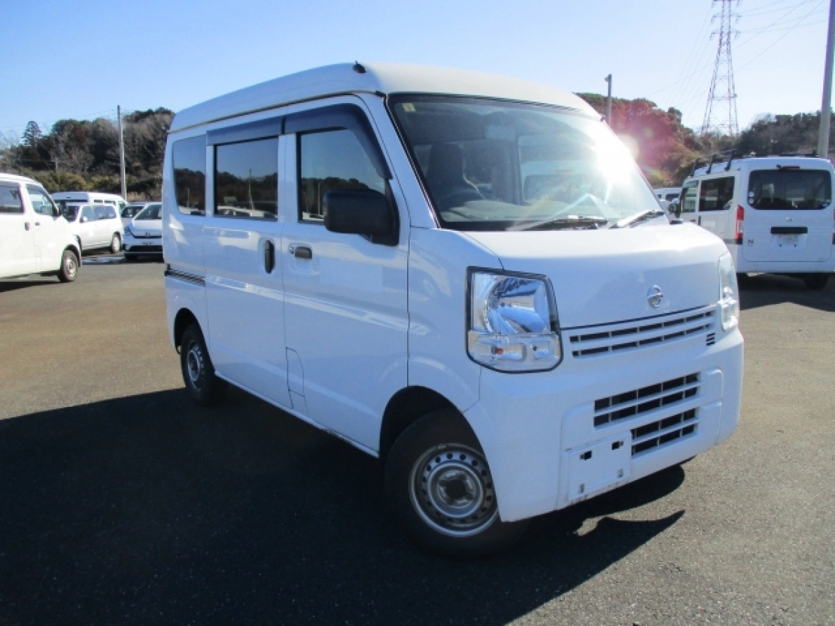 NISSAN CLIPPER VAN DR17V 2022