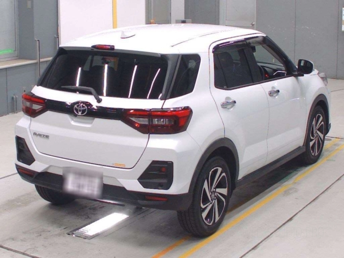 TOYOTA RAIZE