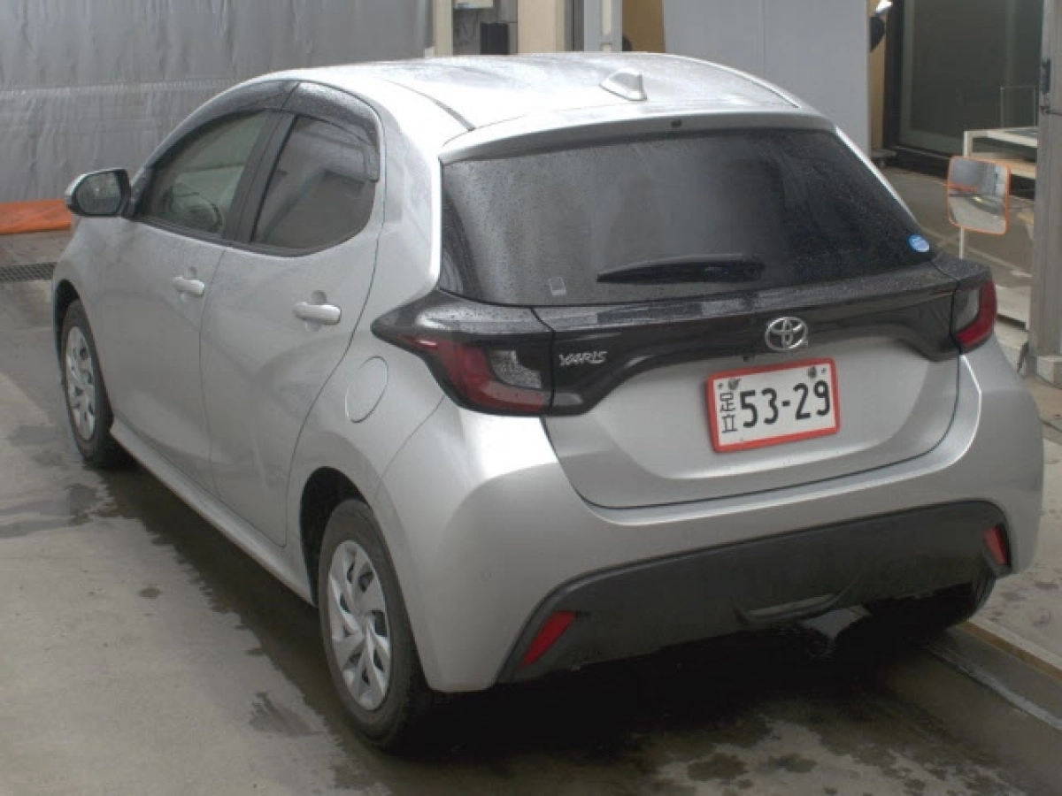 TOYOTA YARIS