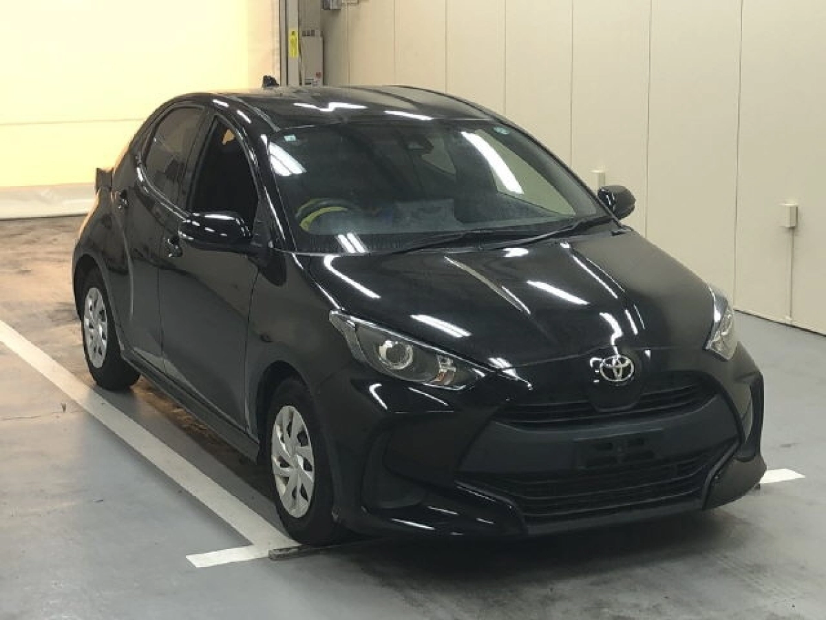 TOYOTA YARIS KSP210 2022