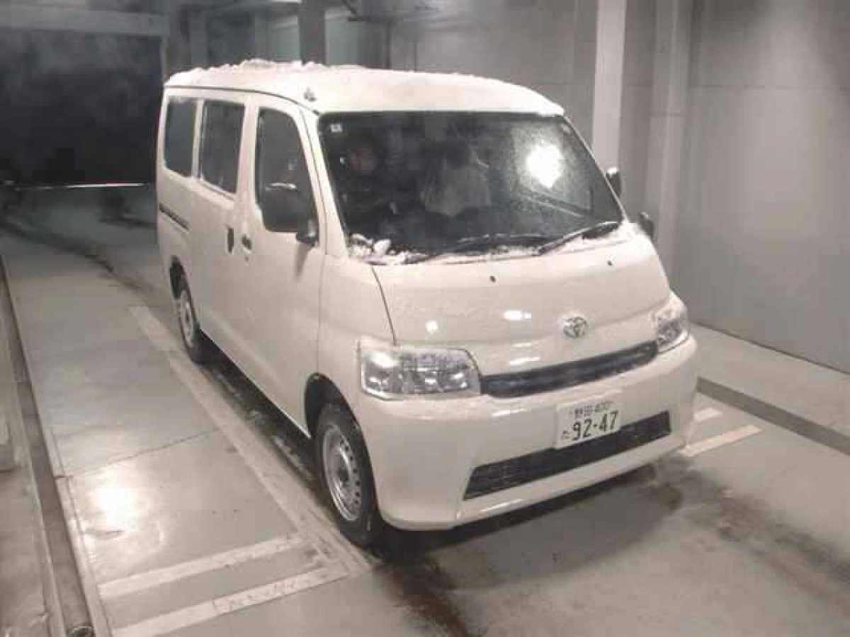 TOYOTA TOWN ACE VAN S403M 2025