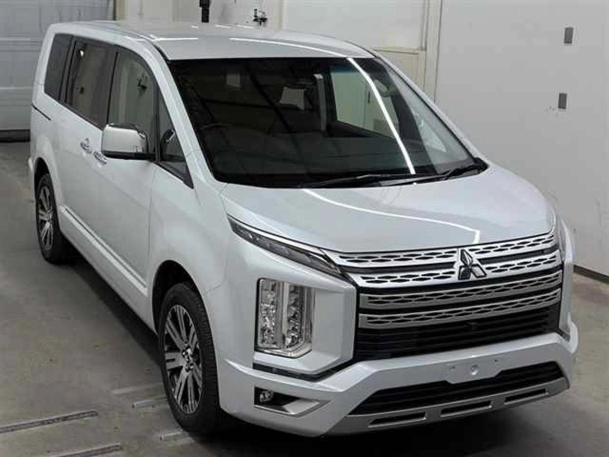 MITSUBISHI DELICA D5 CV1W 2023