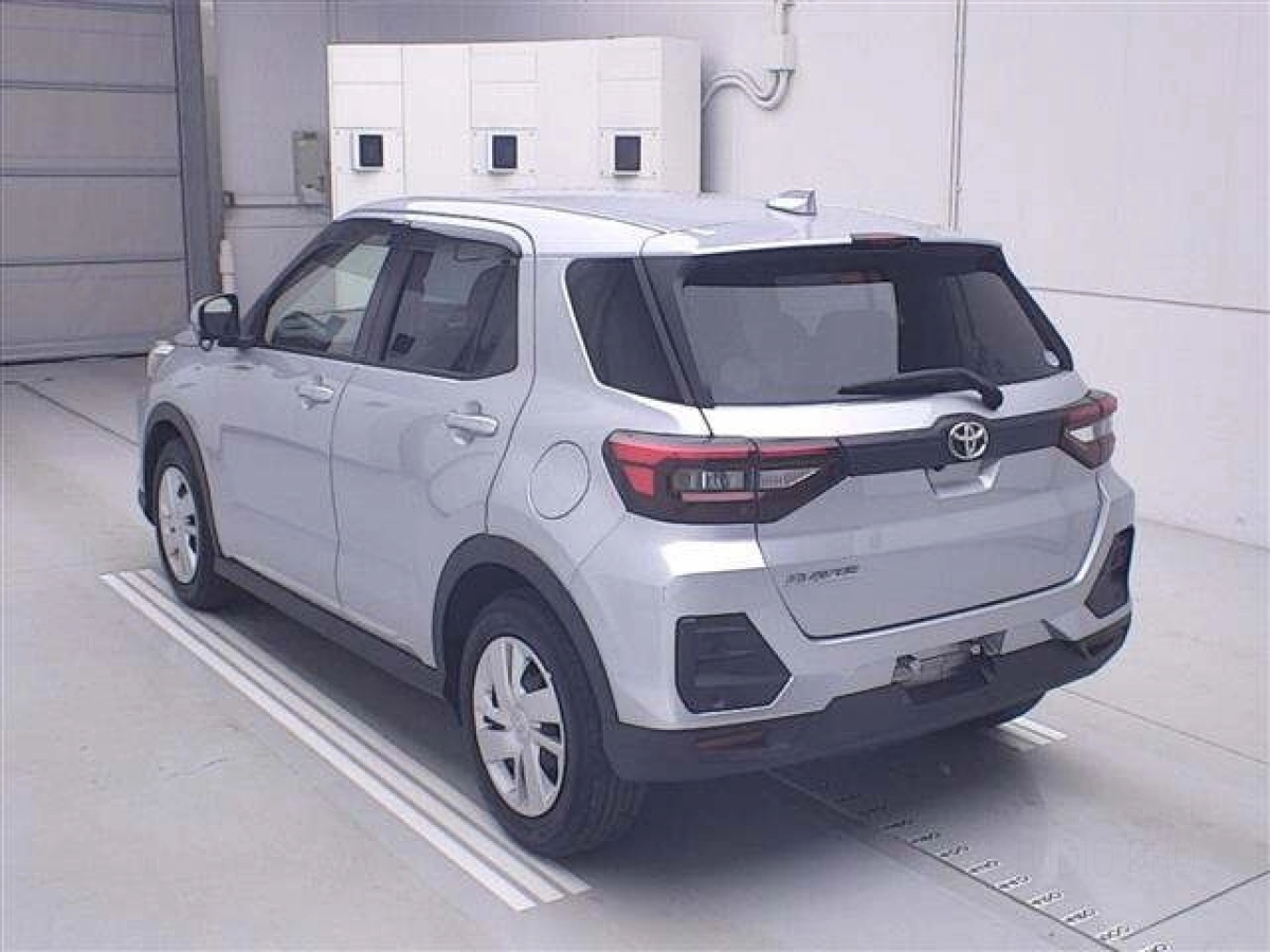 TOYOTA RAIZE