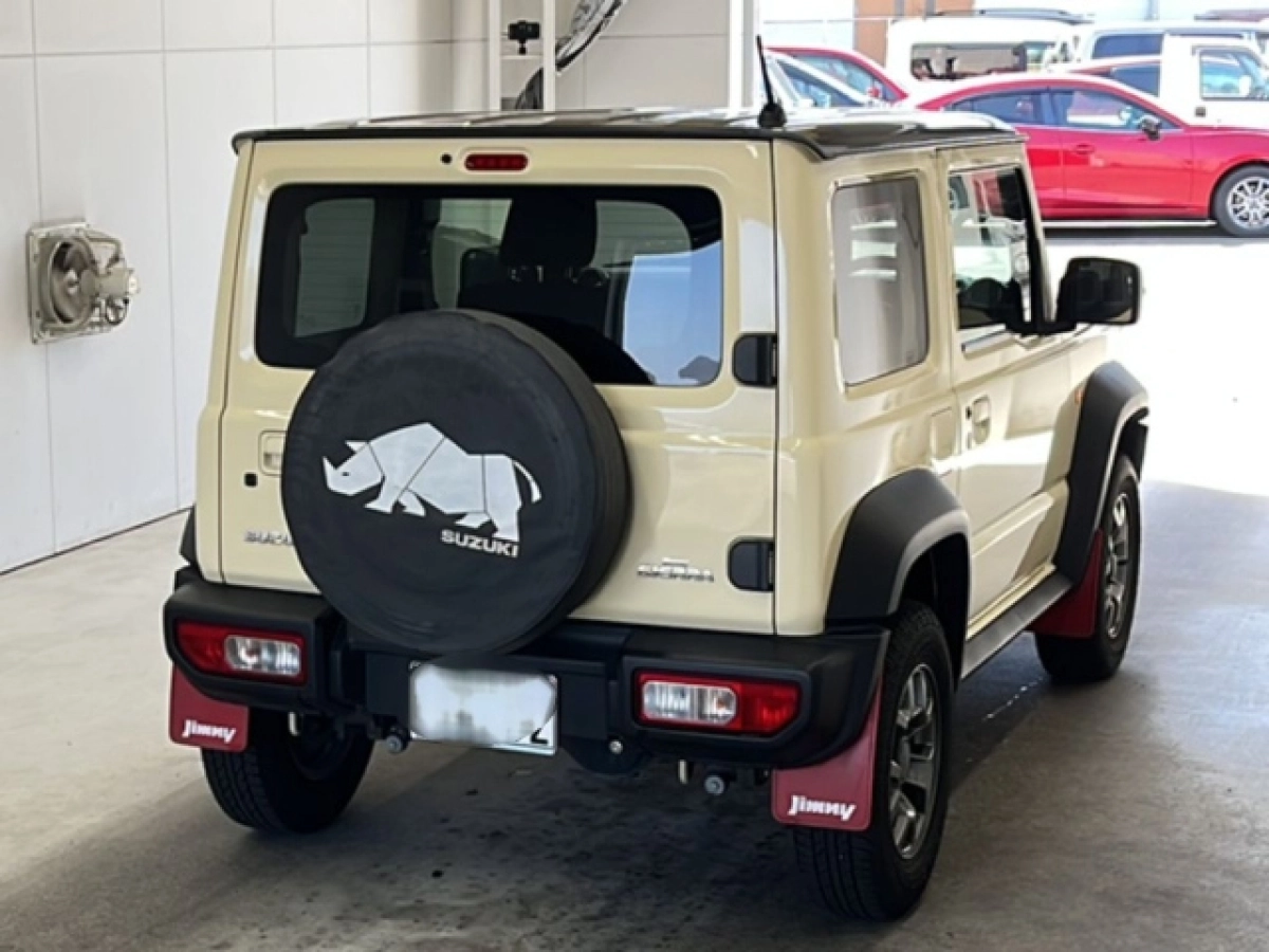 SUZUKI JIMNY SIERRA