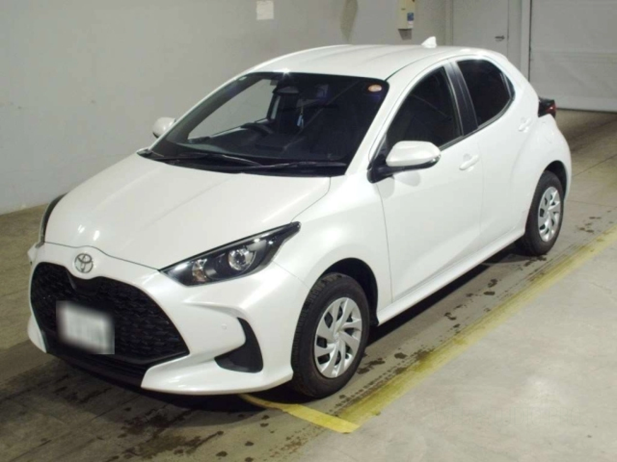 TOYOTA YARIS MXPA15 2024