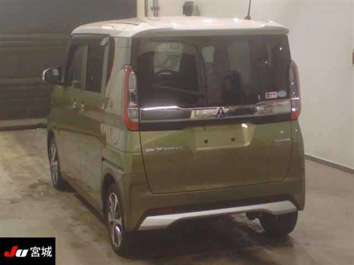 MITSUBISHI EK X SPACE