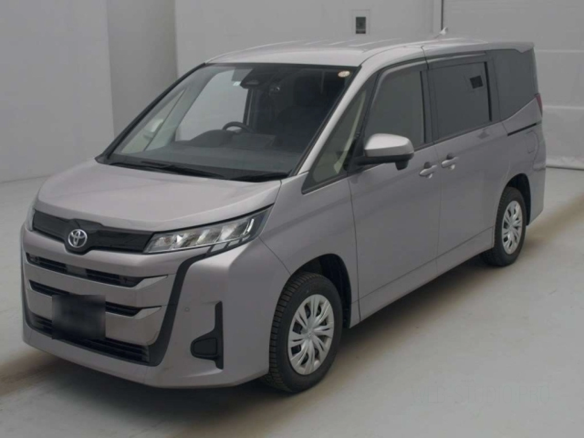 TOYOTA NOAH MZRA95W 2023