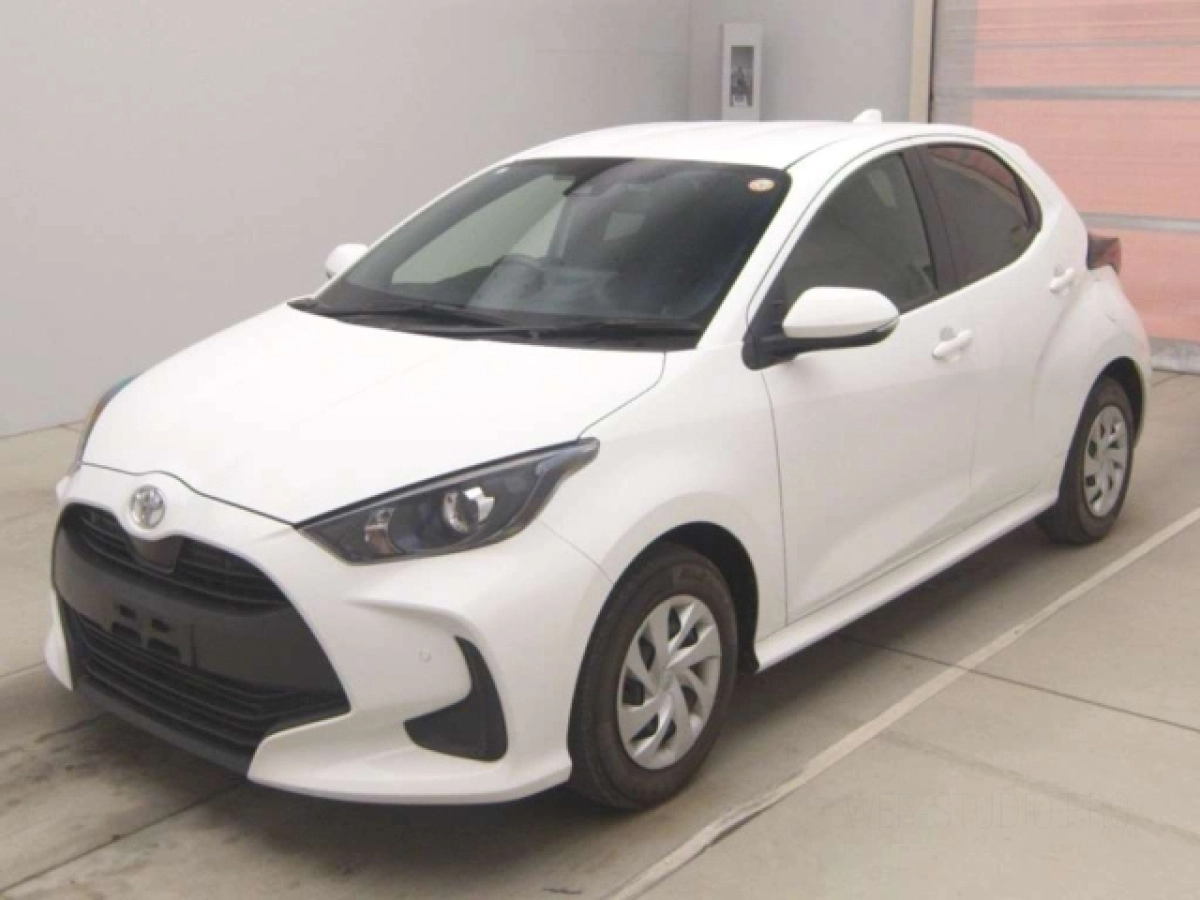 TOYOTA YARIS KSP210 2023