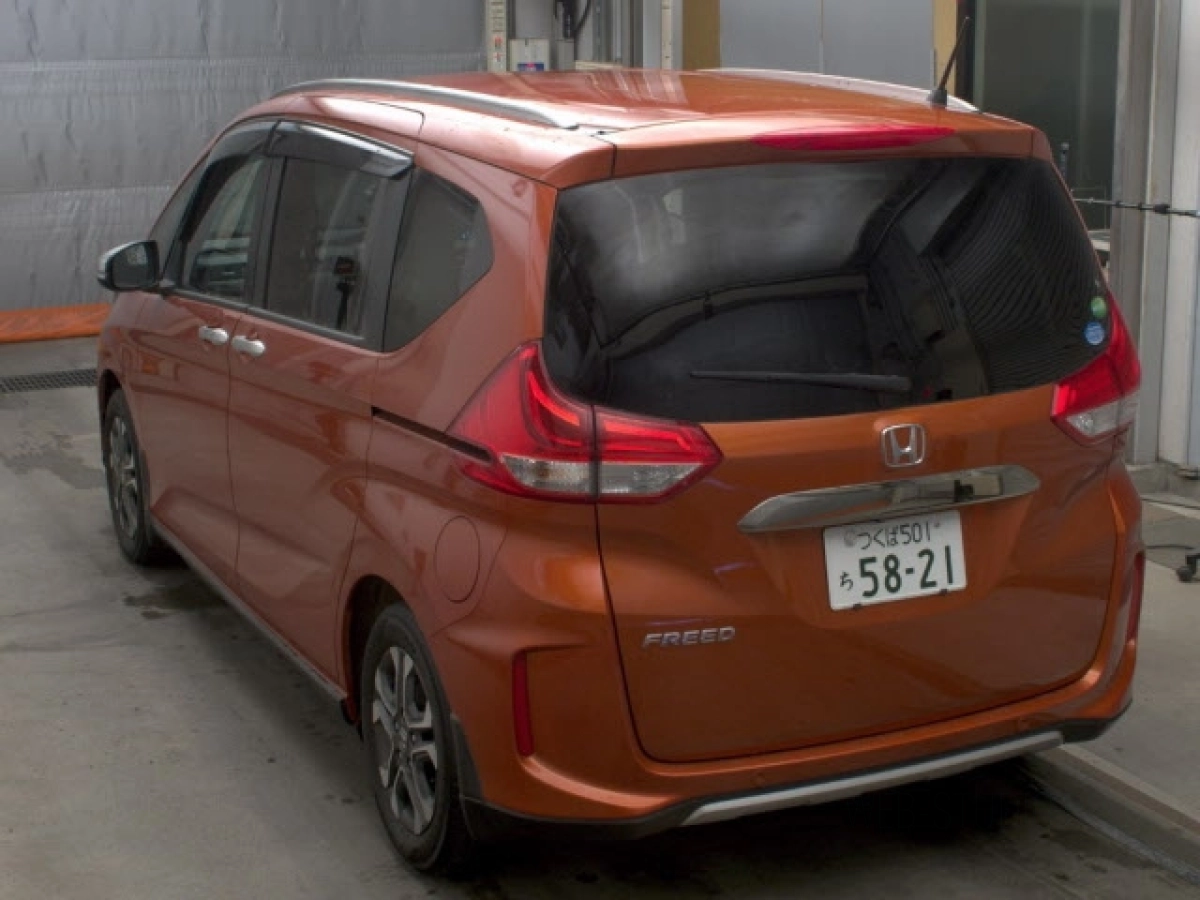 HONDA FREED
