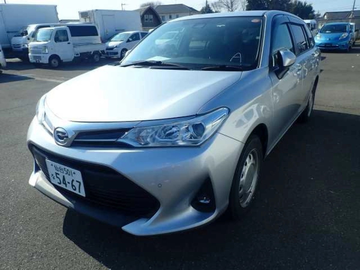 TOYOTA COROLLA FIELDER NZE164G 2020